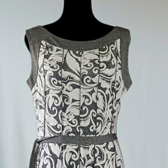 New Events Knit Brunch Sundress Gray White Embroidered Floral Soft Stretch - Picture 3 of 9